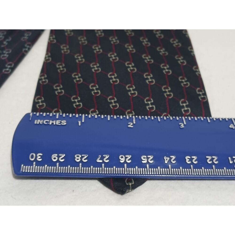 Savile Row 100% Imported Silk Navy Blue Print Tie